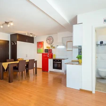 Apartment Apartman Kali