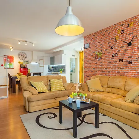 Apartment Apartman Kali *